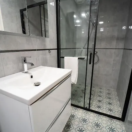 Celine Le Miridan فندق Plombières-les-Bains