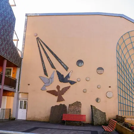 فندق Celine Le Miridan 2*