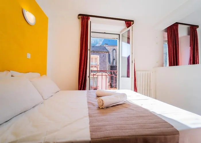 호텔 Celine Le Miridan 플롬비에레레뱅