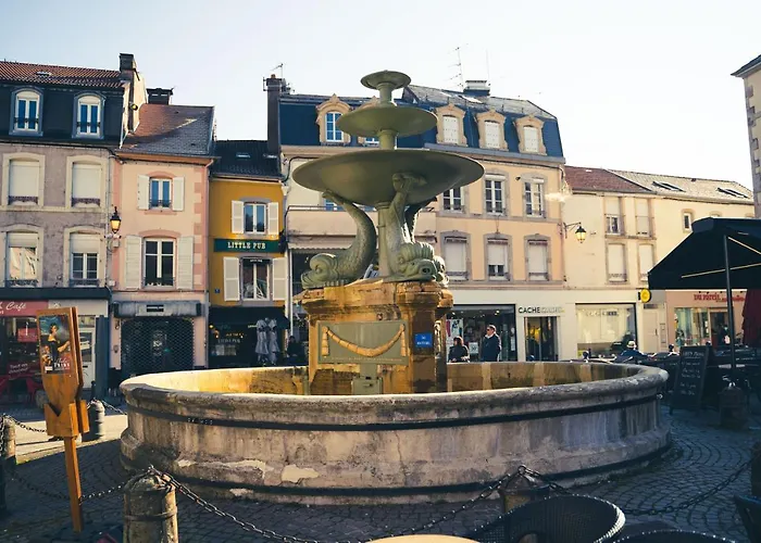 Celine Le Miridan 호텔 2*