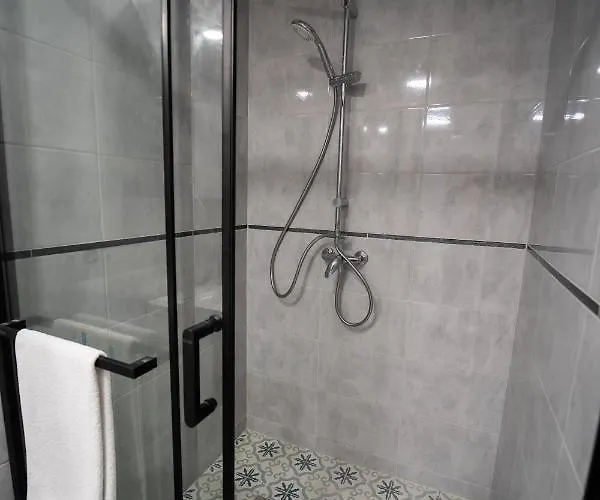 Celine Le Miridan 2*