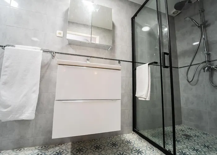 Celine Le Miridan 酒店 普隆别尔莱班