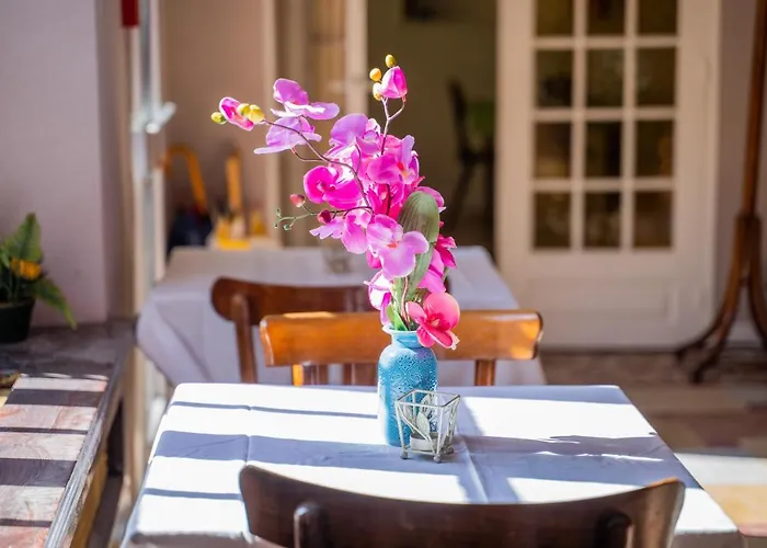 Celine Le Miridan 酒店