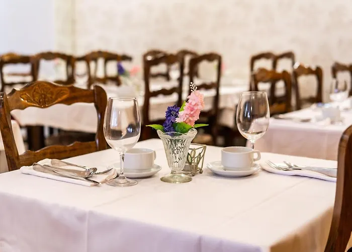 호텔 Celine Le Miridan 플롬비에레레뱅