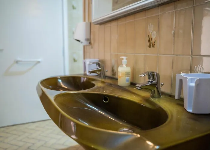 Celine Le Miridan 2*