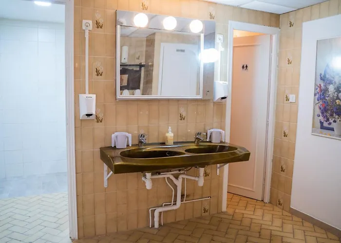 Celine Le Miridan 2*